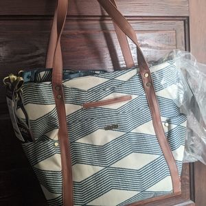 JJ Cole Bucket Tote